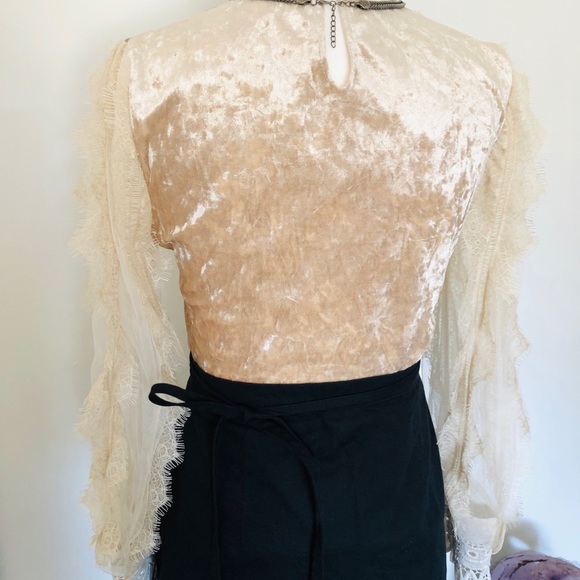 Ruffled Velvet Blouse - Picture 3 of 7